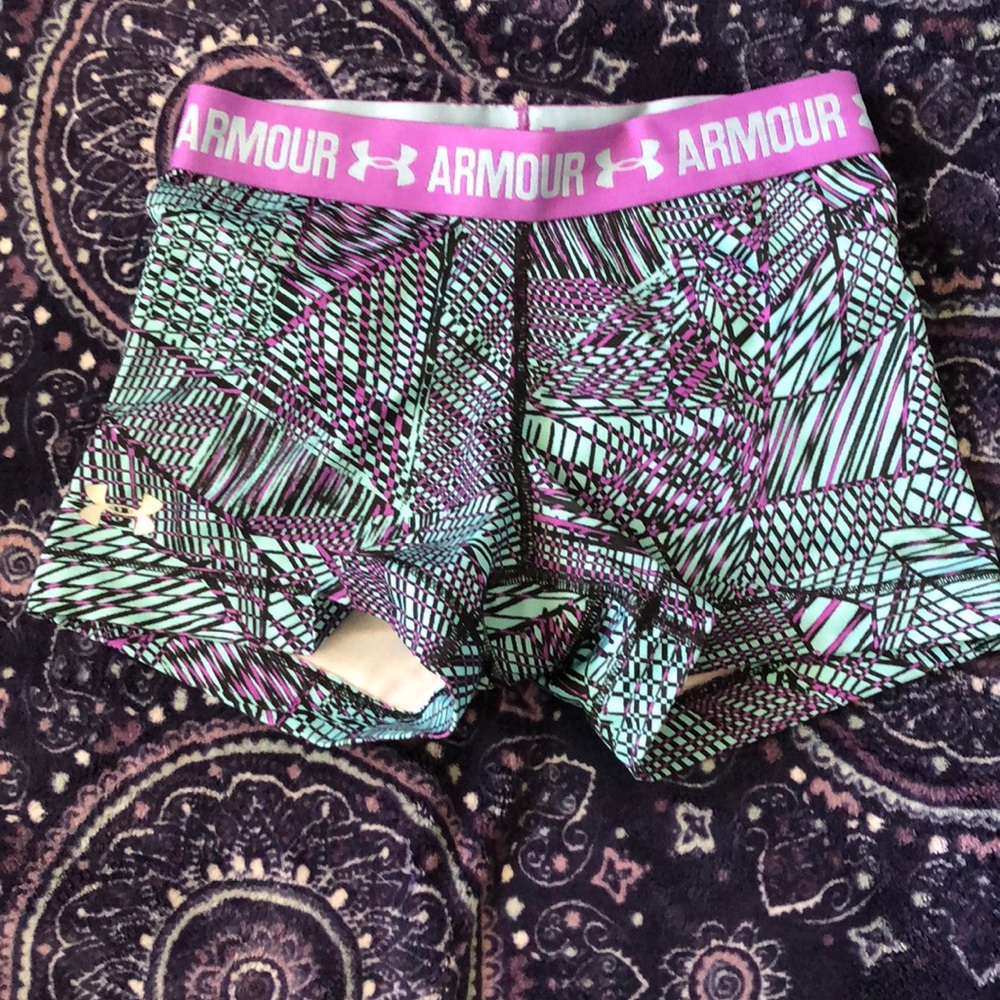 Under armor spandex shorts
